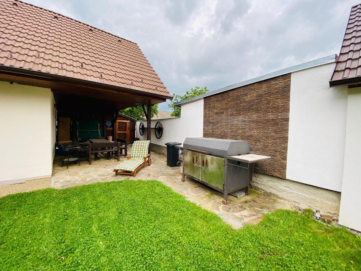 U nás na chalupě Borovany (Ceske Budejovice) Exterior foto