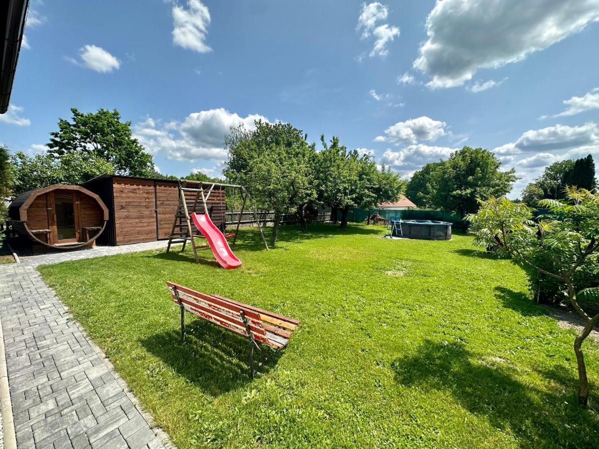 U nás na chalupě Borovany (Ceske Budejovice) Exterior foto